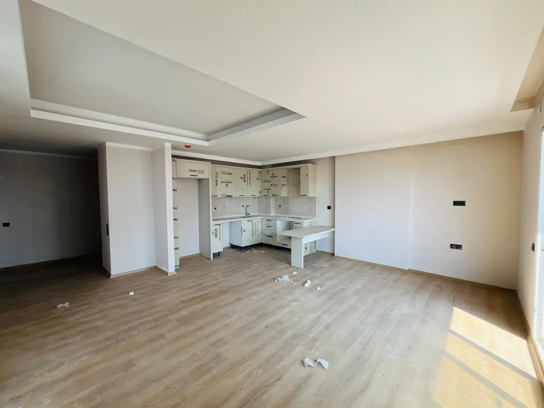 Tömük Marshall 3+1 geniş salon