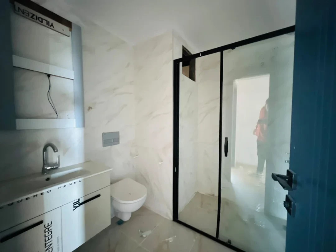 Tömük Marshall 3+1 banyo ve duş alanı