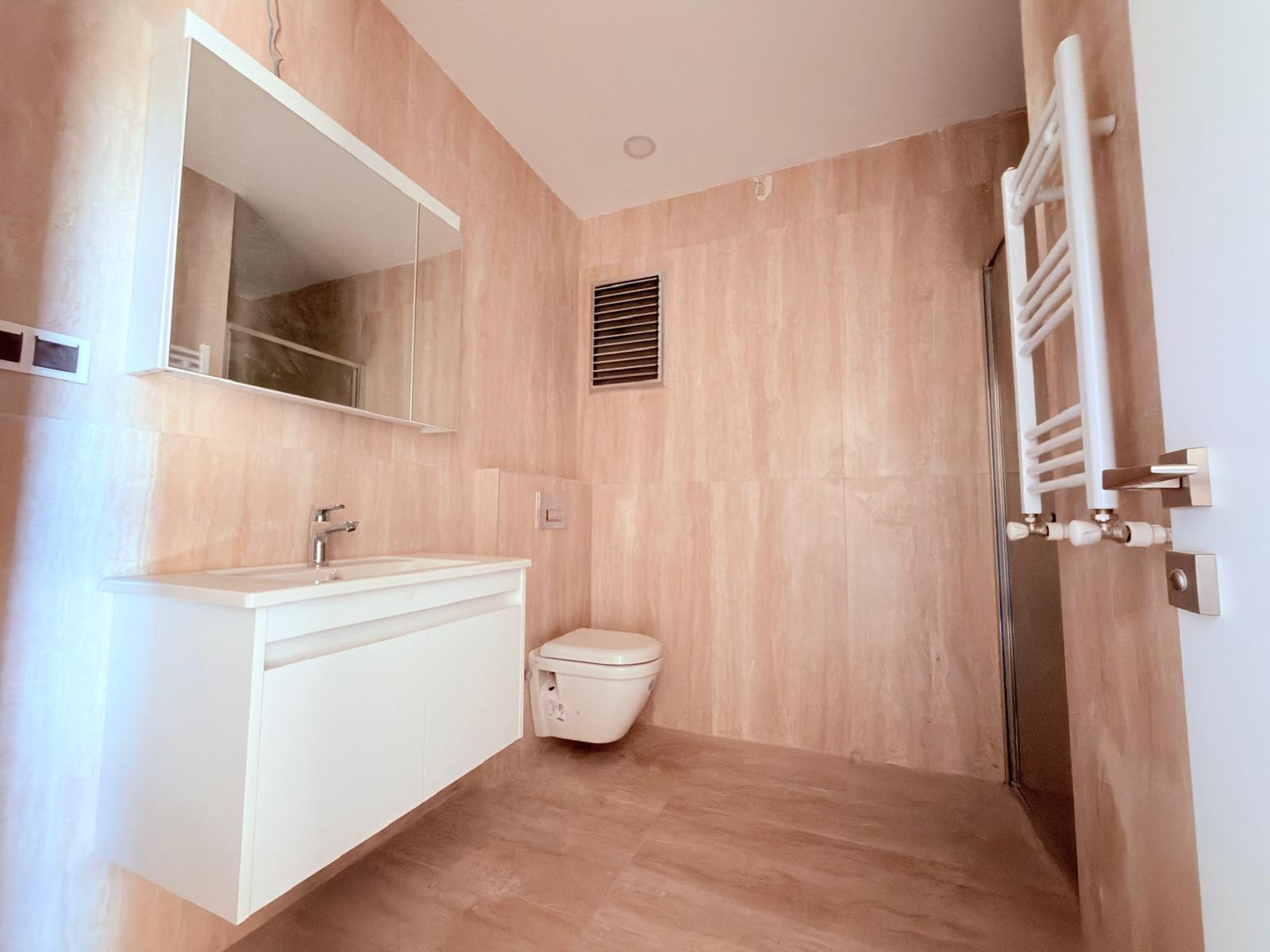 MB Verde Evleri bahçe katı banyo ve lavabo