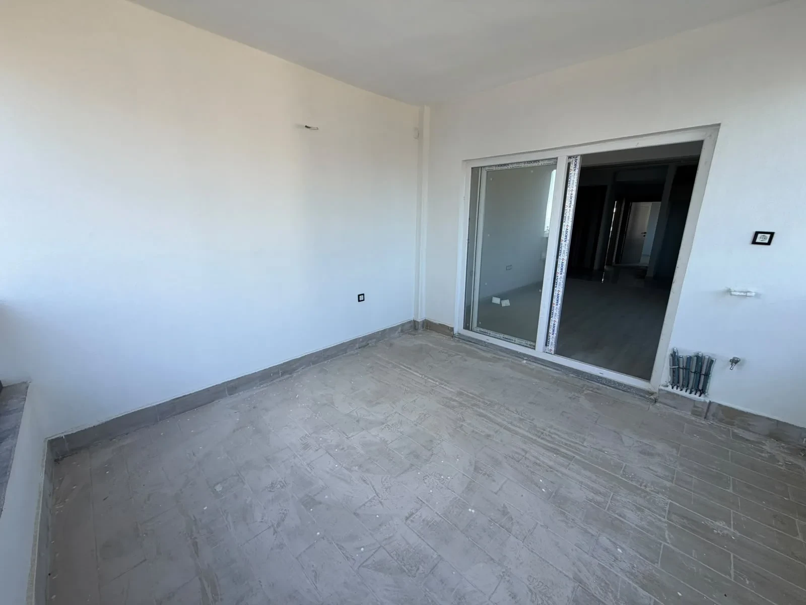 MNZ Mersina Lüx 2+1 TİP-2 (açık mutfak) daire balkon
