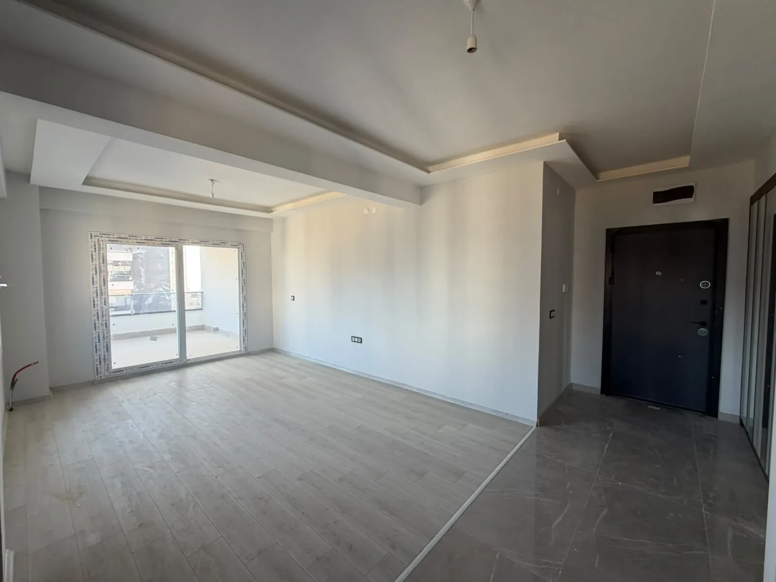 MNZ Mersina Lüx 2+1 TİP-2 (açık mutfak) daire salon